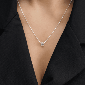 Colar Ponto de Luz de Zircônia em Prata 925