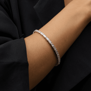 Pulseira Dourada Riviera em Zircônias